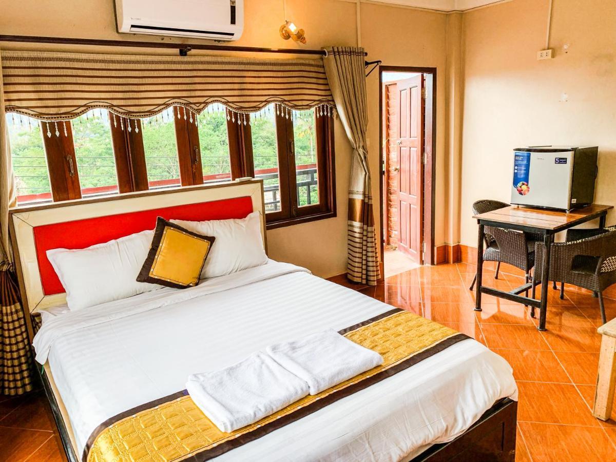 Bountang Mountain View Riverside Hotel วังเวียง ภายนอก รูปภาพ