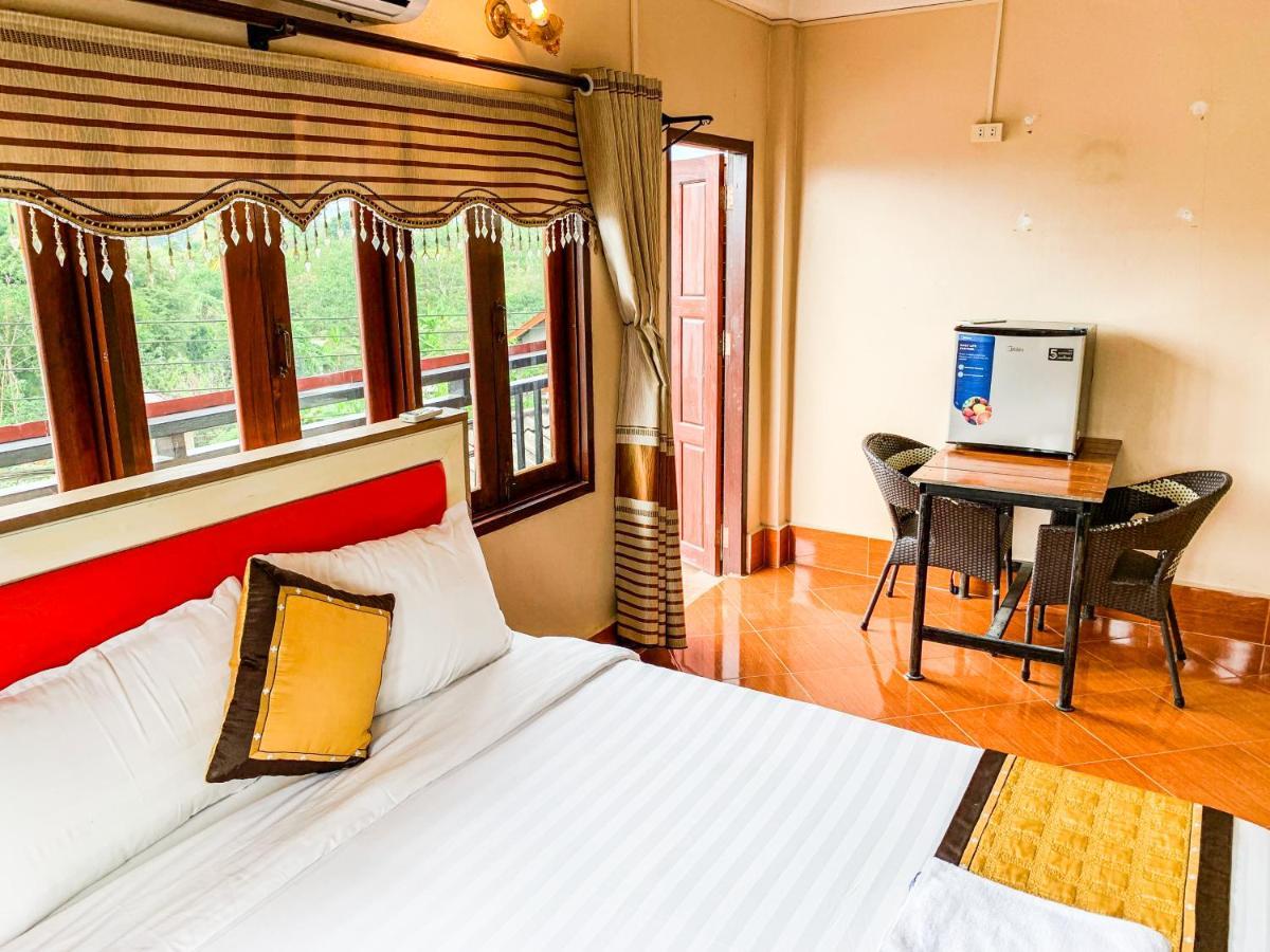 Bountang Mountain View Riverside Hotel วังเวียง ภายนอก รูปภาพ