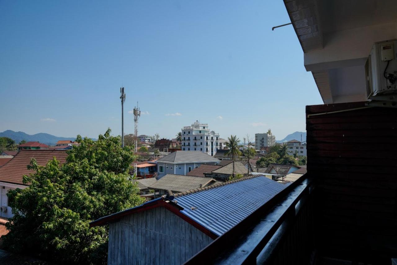 Bountang Mountain View Riverside Hotel วังเวียง ภายนอก รูปภาพ